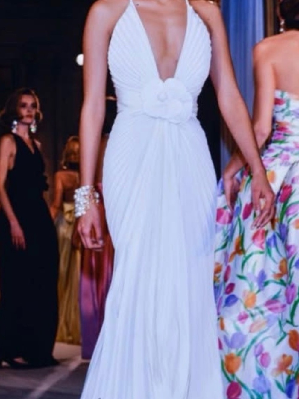 Nina Ricci Haute Couture Gérard Pipart Ivory Gown – Anna Bayle Worn & Documented